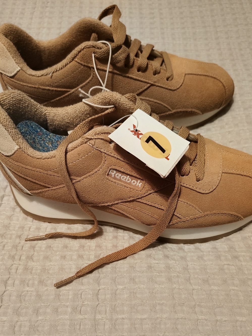 Women's Sand Suede Sneakers